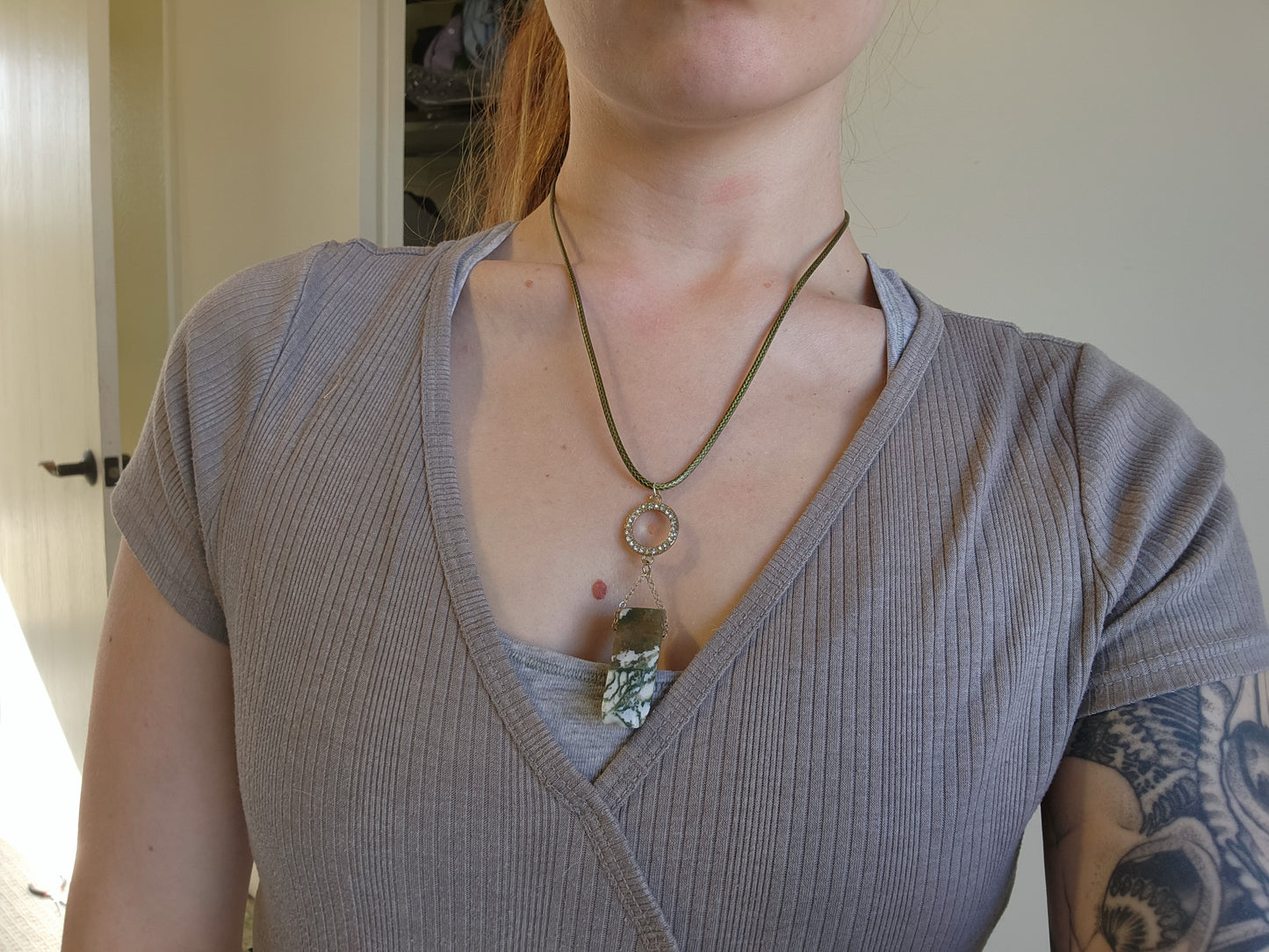 Moss agate bead and circle necklace