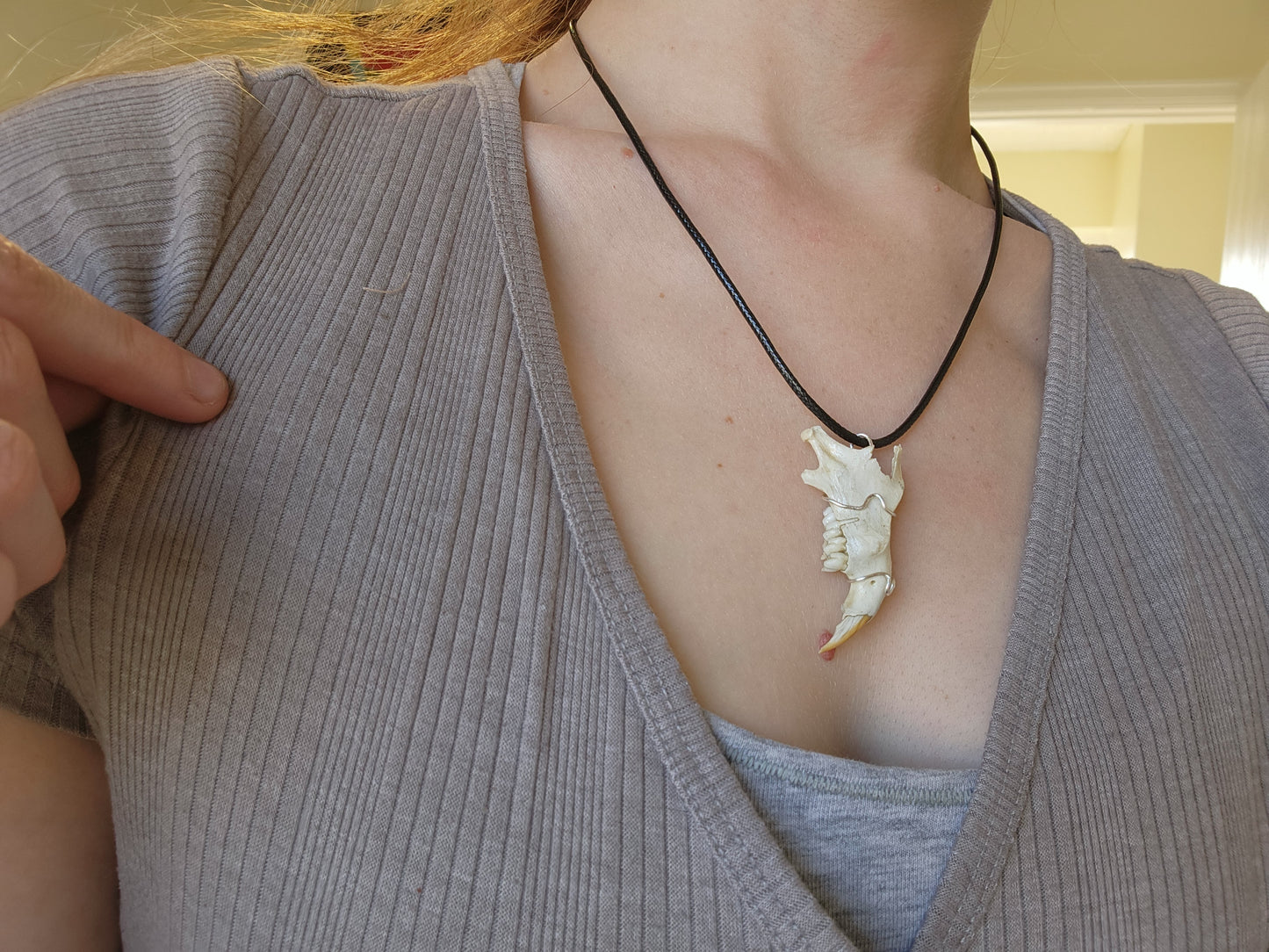 Minimalistic Bone Jaw Necklace